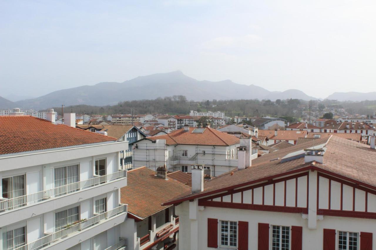 Studio Hyper Centre Avec Vue Sur Les Pyrenees แซ็งฌองเดอลูซ ภายนอก รูปภาพ