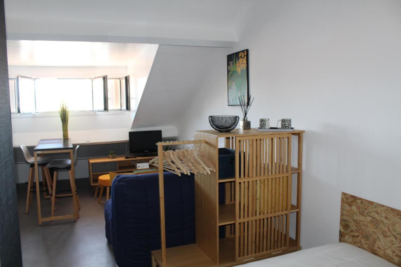 Studio Hyper Centre Avec Vue Sur Les Pyrenees แซ็งฌองเดอลูซ ภายนอก รูปภาพ