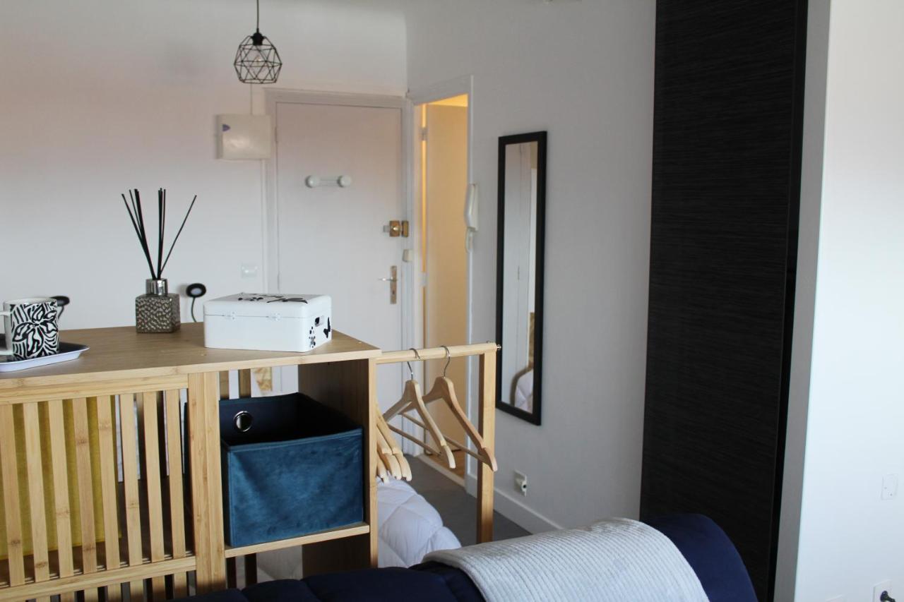 Studio Hyper Centre Avec Vue Sur Les Pyrenees แซ็งฌองเดอลูซ ภายนอก รูปภาพ