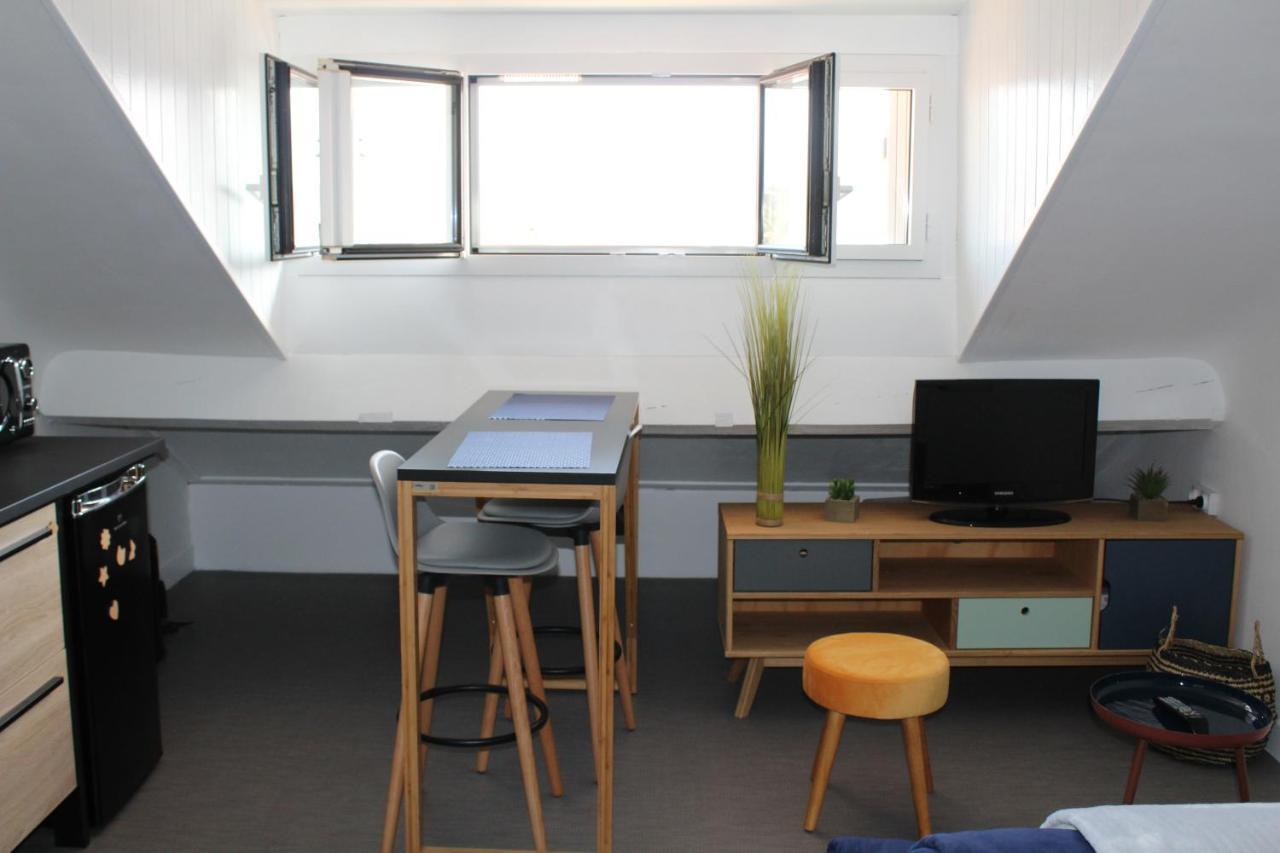 Studio Hyper Centre Avec Vue Sur Les Pyrenees แซ็งฌองเดอลูซ ภายนอก รูปภาพ